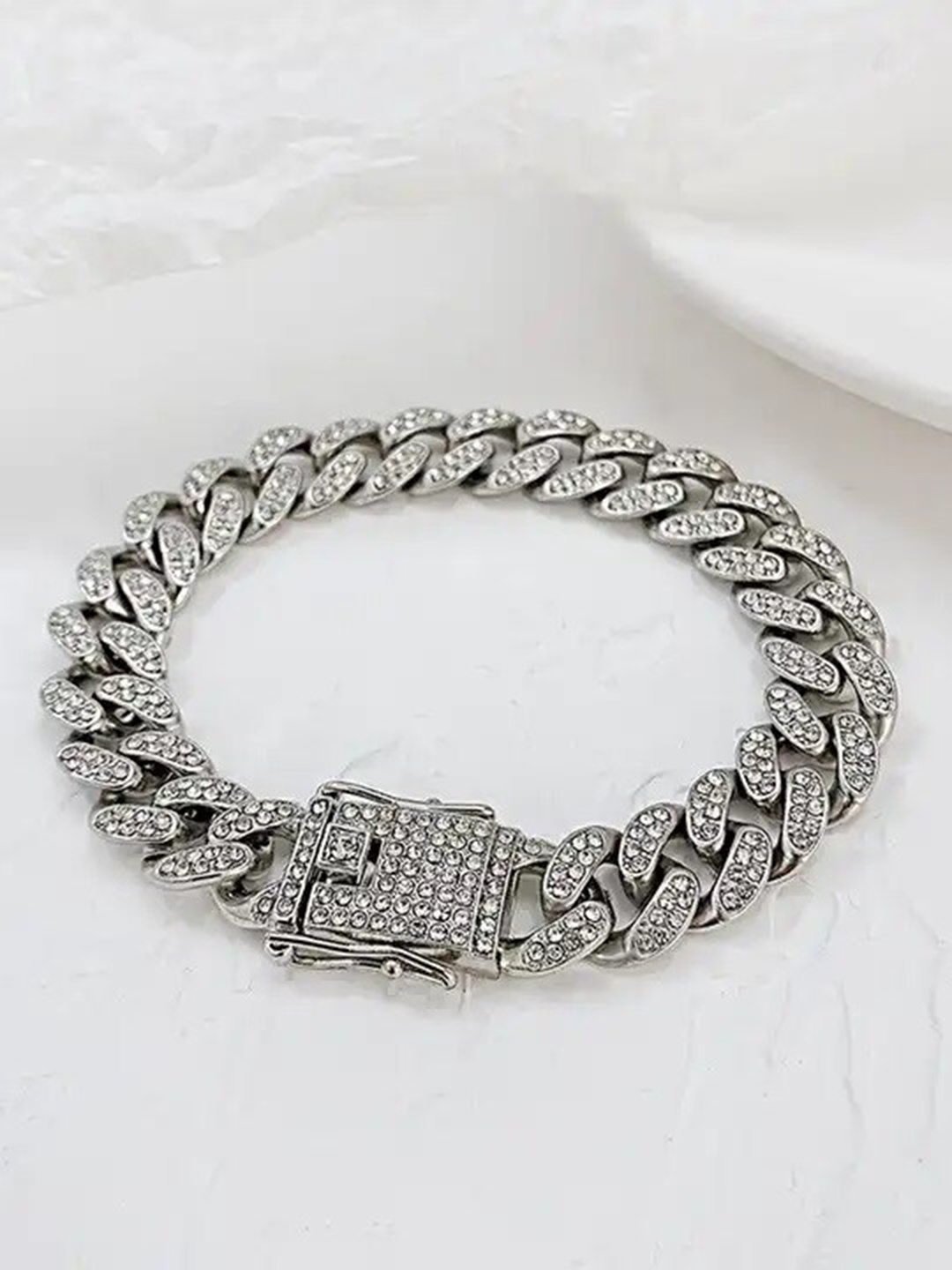 

MEENAZ Unisex Silver-Plated American Diamond Antique Link Bracelet