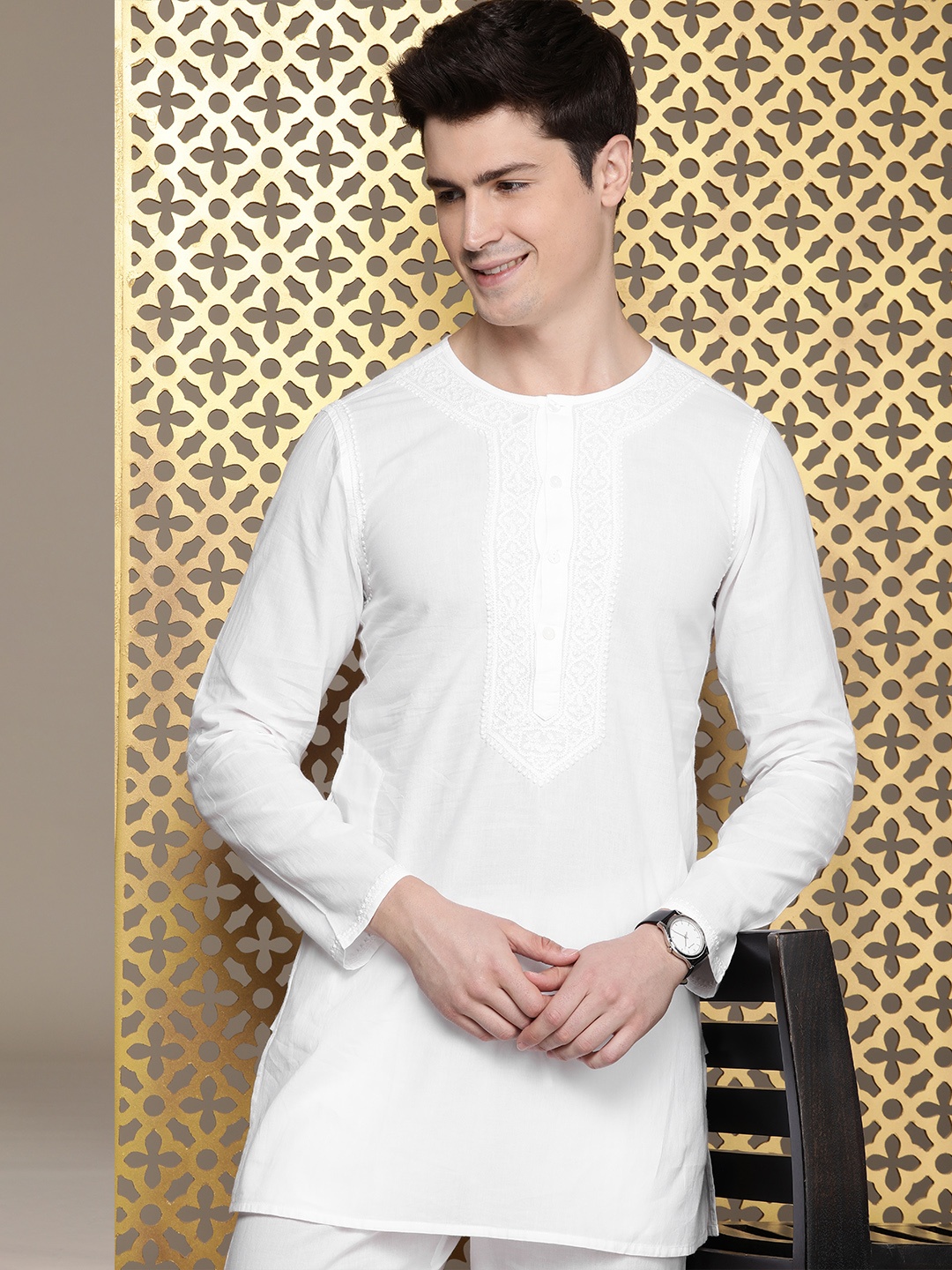 

House of Pataudi Chikankari Embroidered Pure Cotton Jashn Kurta with Trousers, White