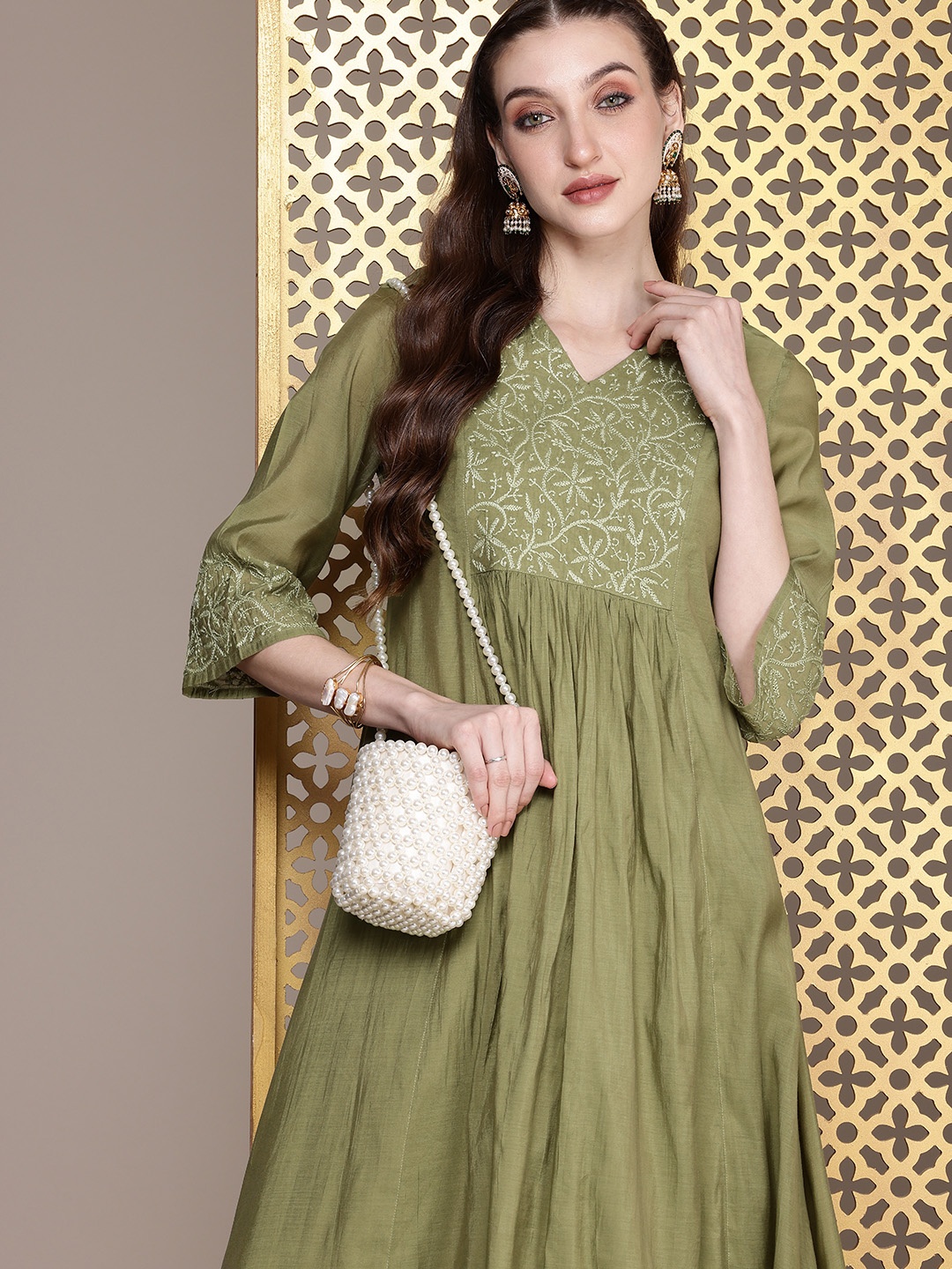 

House of Pataudi Chikankari Floral Embroidered Pleated Thread Work Kurta with Palazzos, Olive