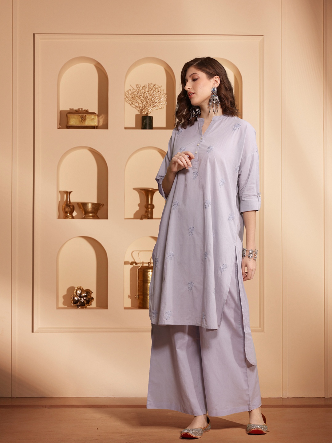 

House of Pataudi Jashn Ethnic Motifs Chikankari Embroidered Cotton Kurta with Palazzos, Blue