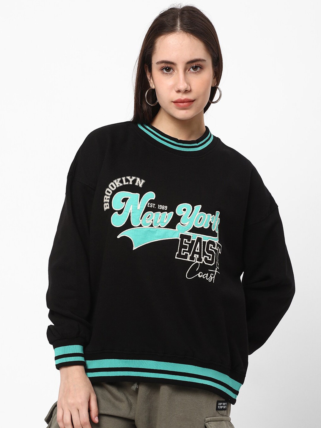 

R&B Typography Printed Cotton Pullover, Black