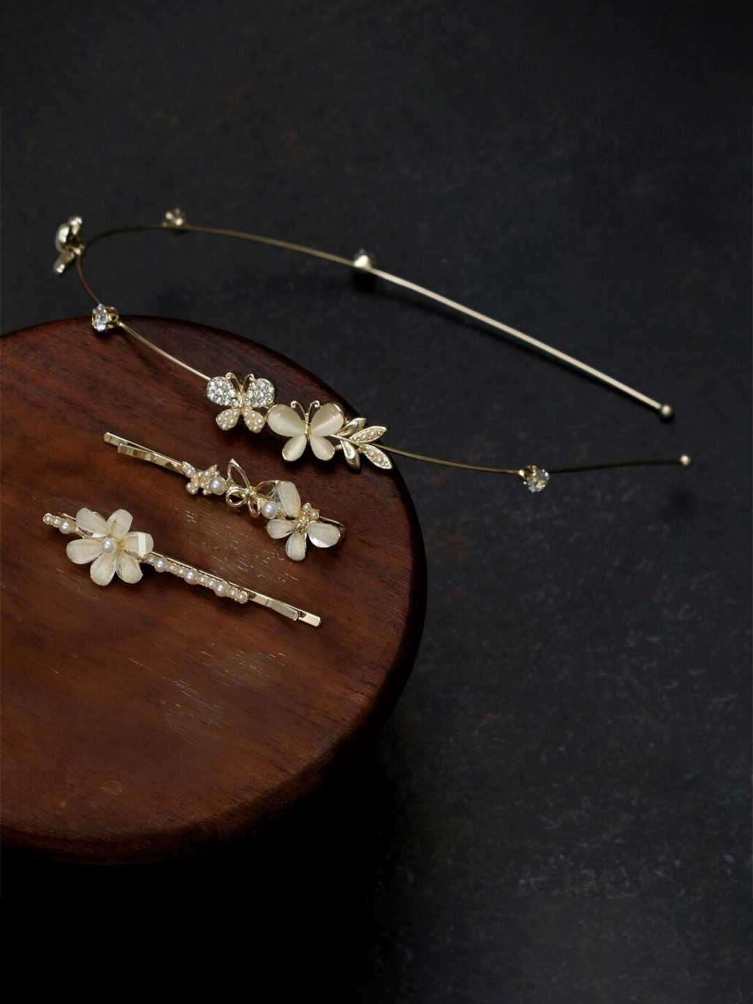 

Yellow Bee Set of 3 Embellished Hair Accessory, Gold