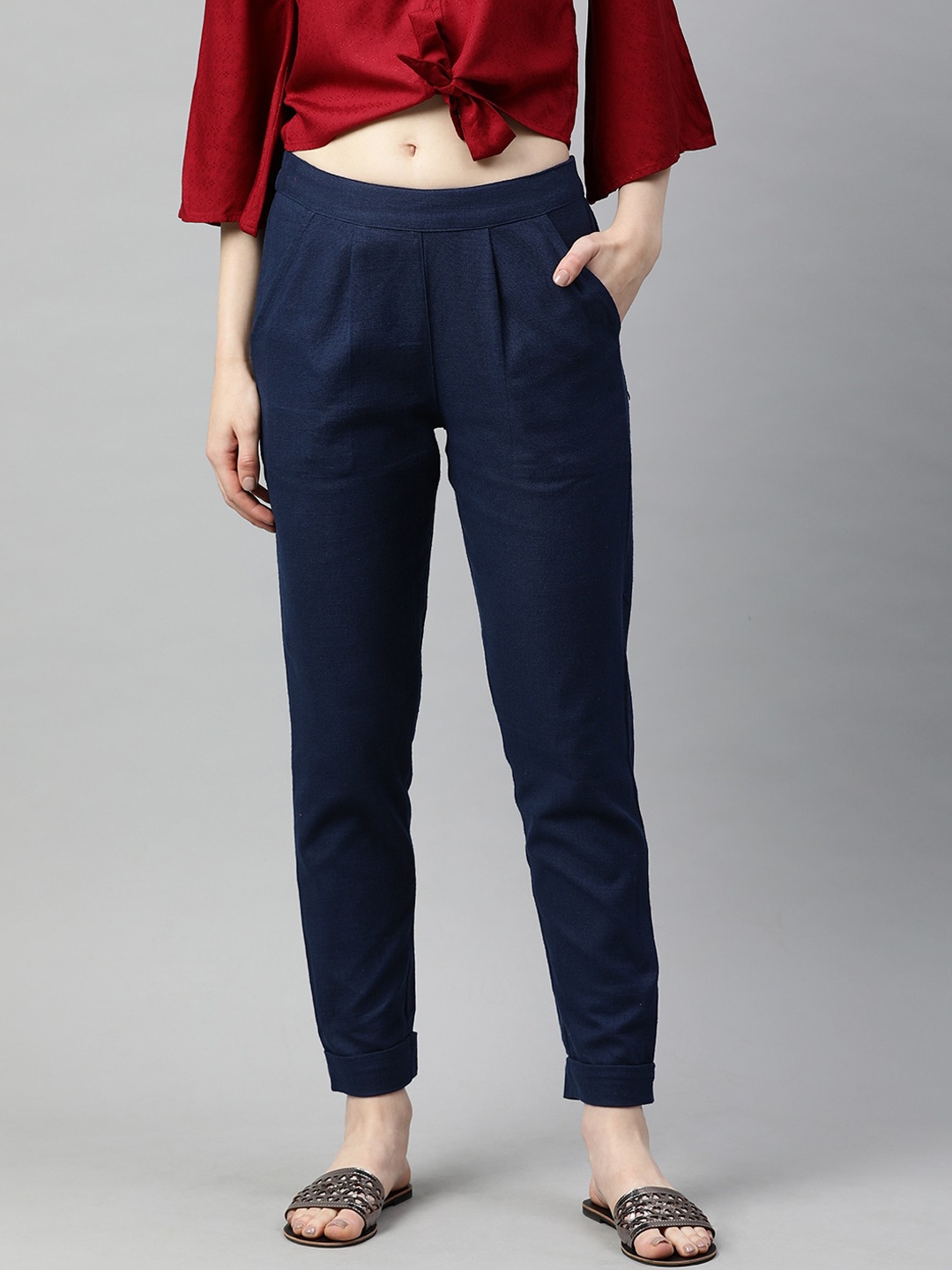 

KUROCK Women Relaxed Straight Leg Pleated Cotton Cropped Trousers, Navy blue