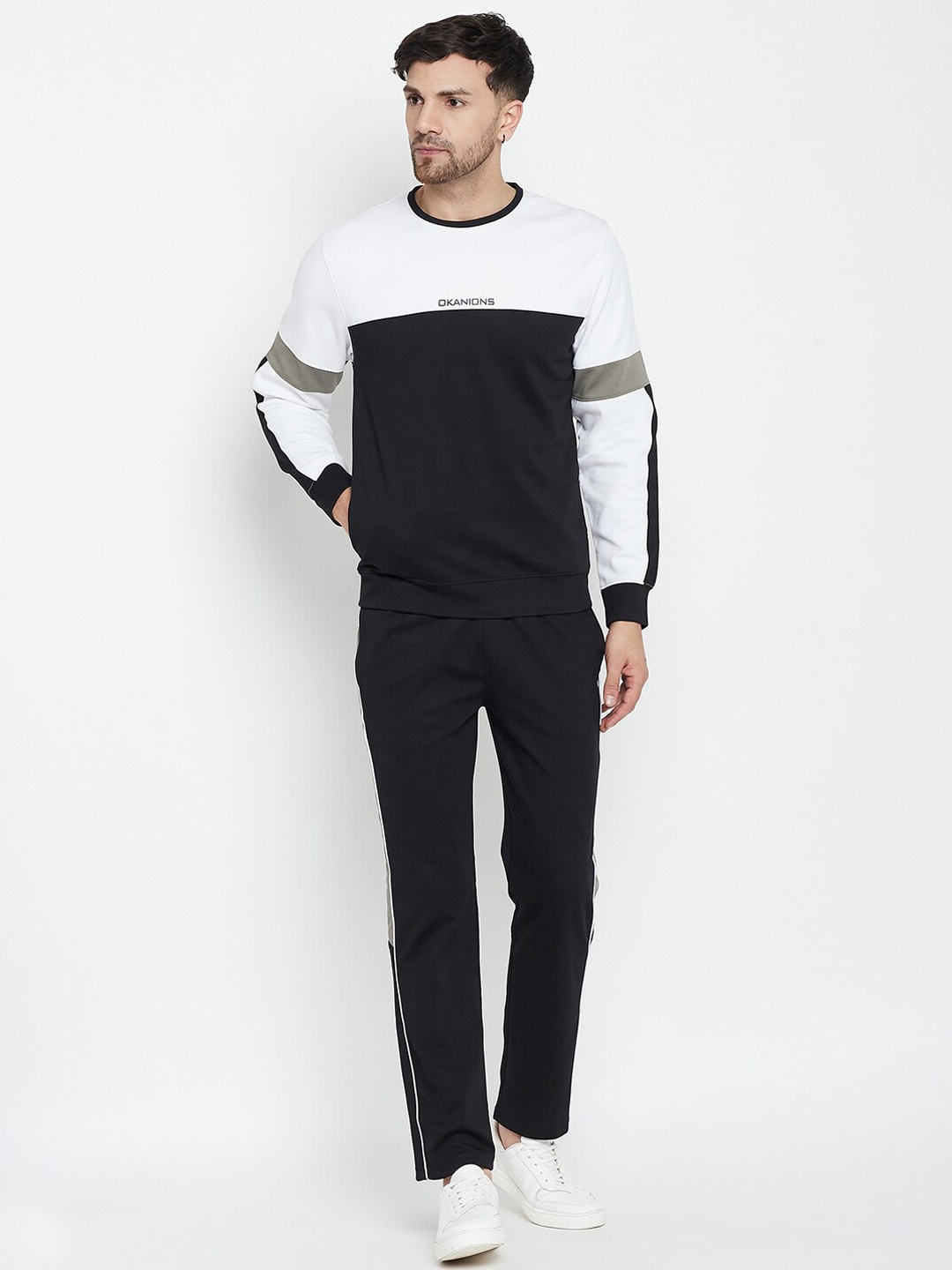 

Okane Colourblocked Long Sleeves Pullover Sweatshirt & Trackpant, Black