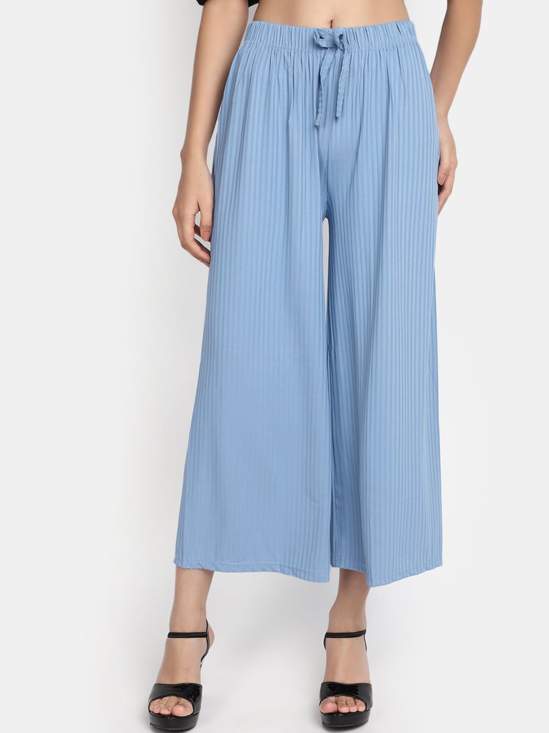 

V-Mart Women Striped Pleated Tie Up Cropped Parallel Trouser, Blue