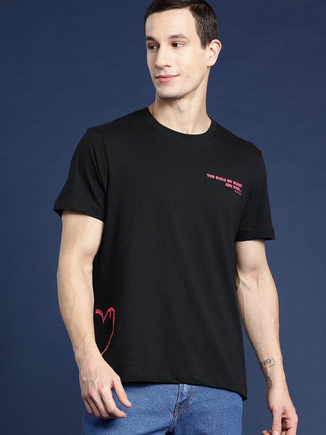 

Mast & Harbour Round Neck Short Sleeves Cotton T-shirt, Black