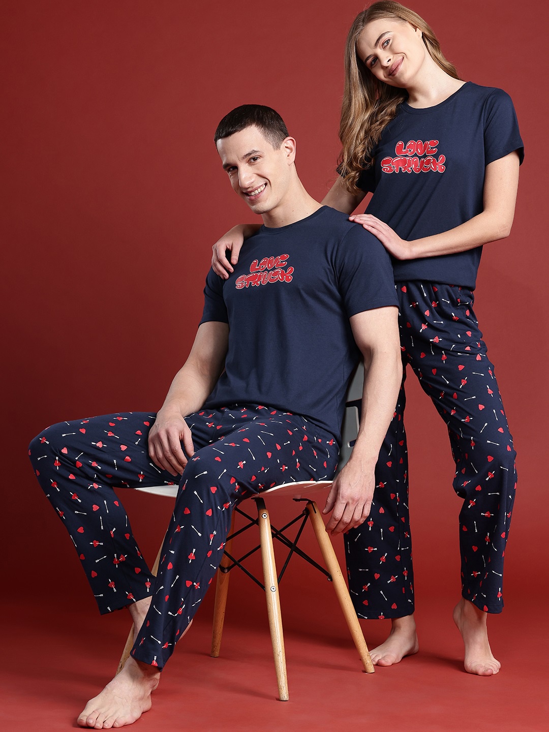 

Mast & Harbour Men Printed Pyjama Set, Navy blue