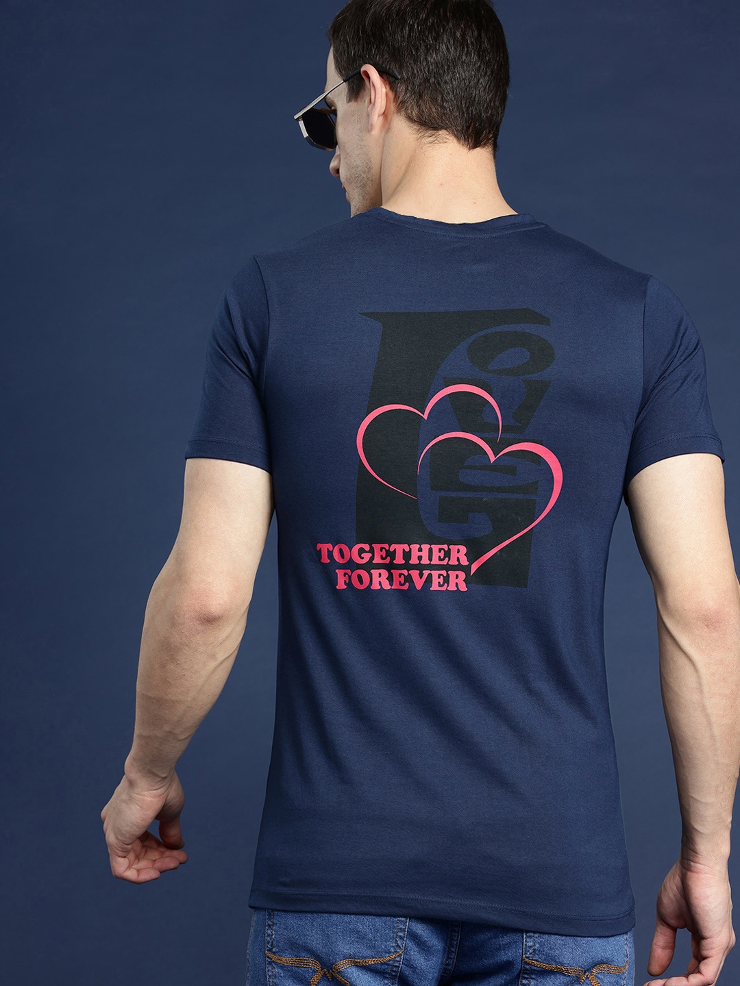 

Mast & Harbour Men Printed Valentine's T-shirt, Navy blue