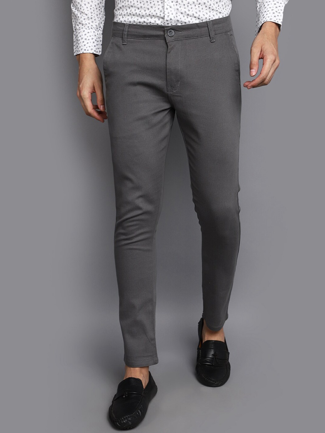 

V-Mart Men Slim Fit Mid-Rise Cotton Dobby Regular Trouser, Grey