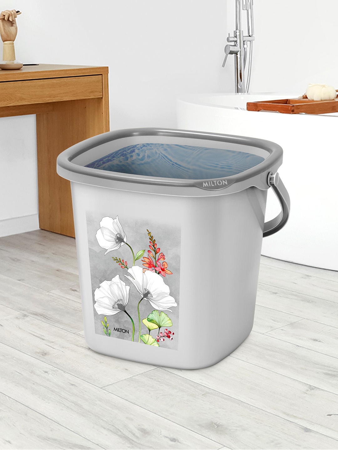 

Milton Swish Grey Printed Square Plastic Bucket With Handle 18 L