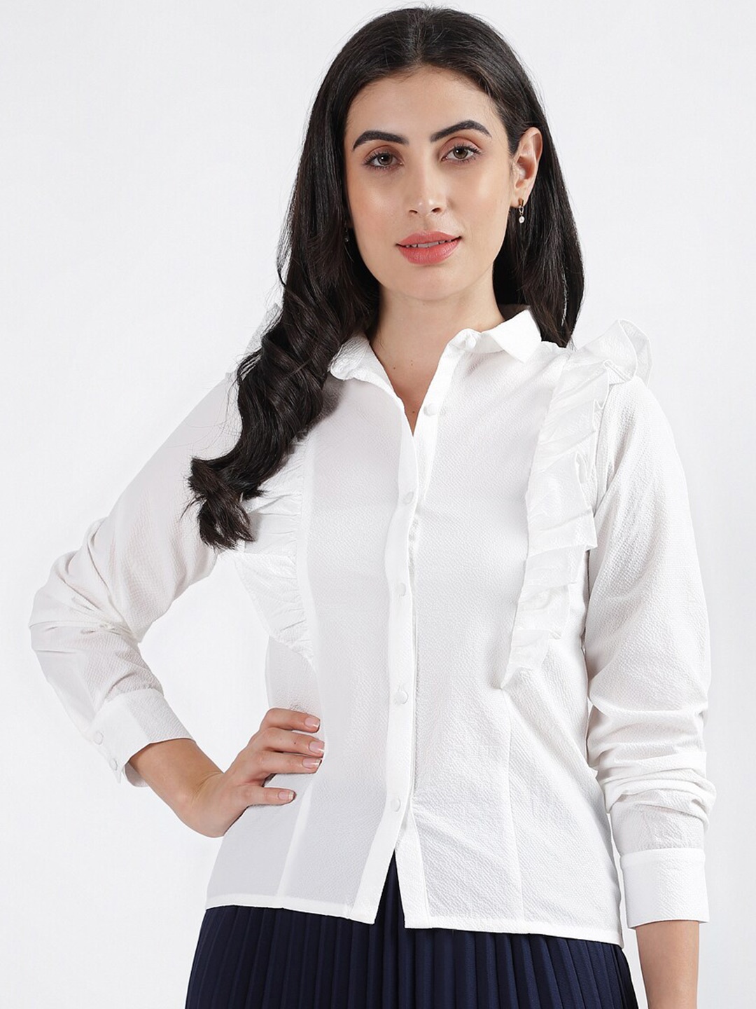 

CENTRESTAGE Spread Collar Ruffled Casual Shirt, White
