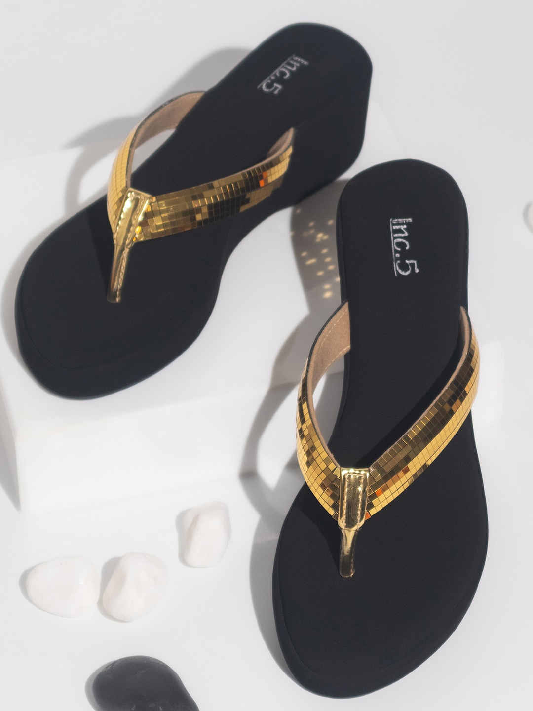 

Inc 5 Textured Open Toe Wedge Heels, Gold