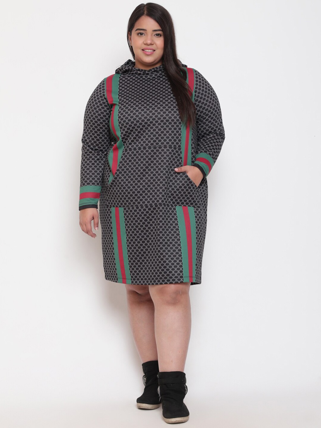 

Amydus Plus Size Geometric Printed Hooded T-shirt Dress, Black