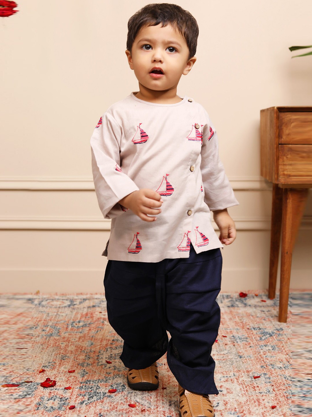 

Polka Tots Boys Graphic Embroidered Pure Cotton Kurta with Dhoti Pants, Grey
