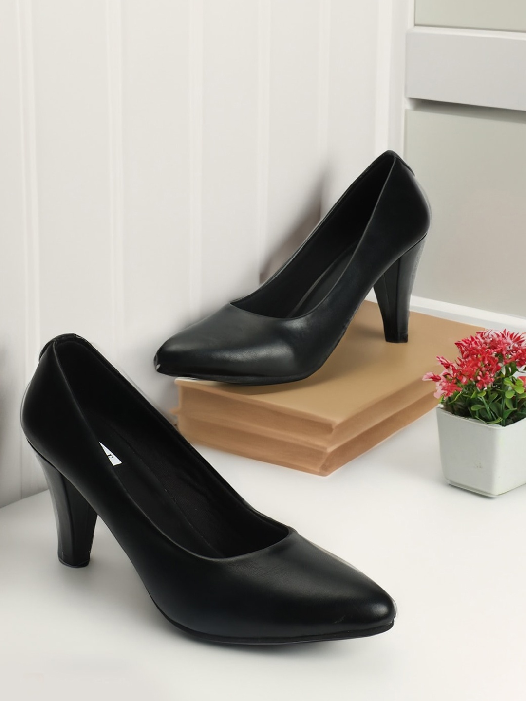 

ELLE Pointed Toe Slim Heel Pumps, Black