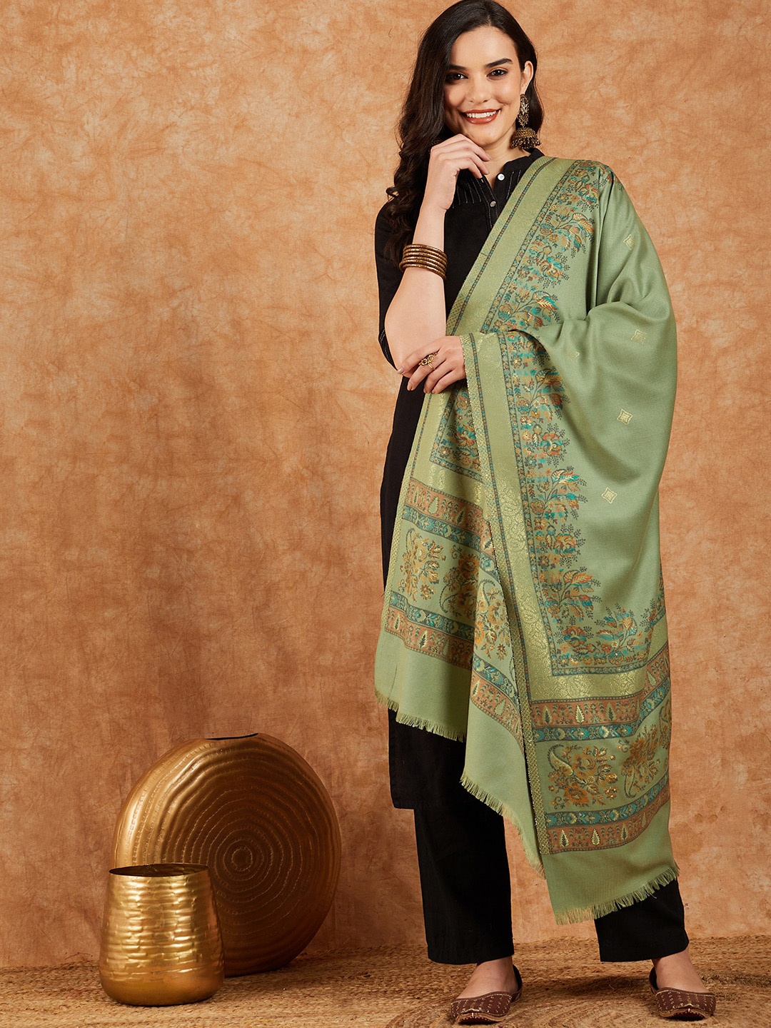 

HK colours of fashion Ethnic Motifs Woven Design Shawl, Green