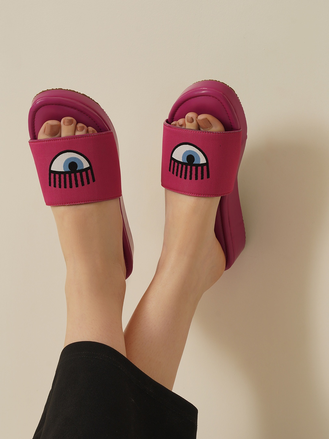 

HASTEN Printed Open Toe Flatform Heels, Pink