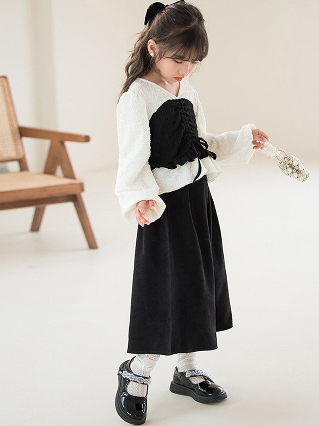 

StyleCast Girls Black Colourblocked Pure Cotton Top with Skirt