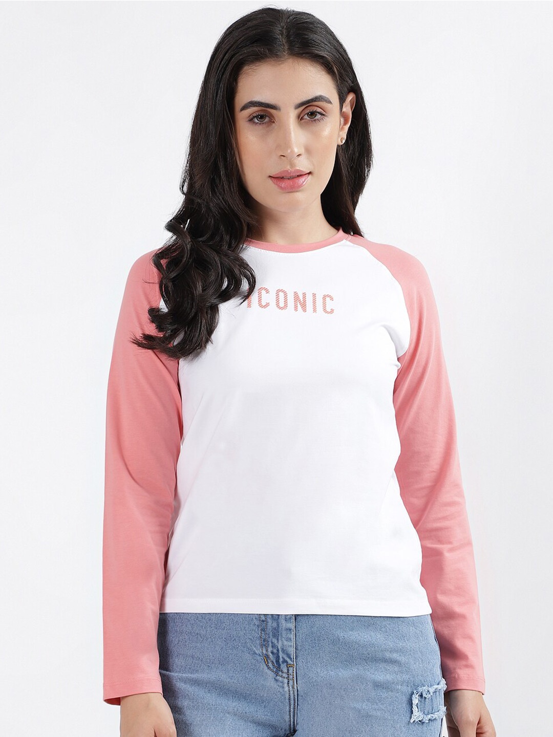 

Iconic Typography Printed Casual T-shirt, White