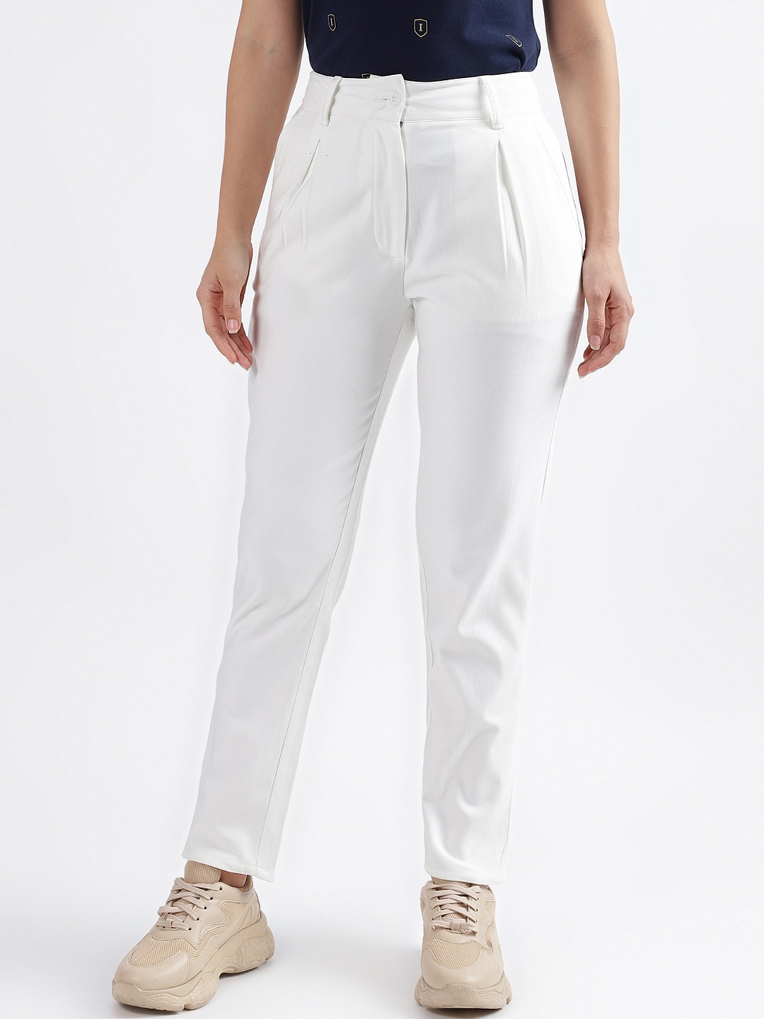 

Iconic Women Mid-Rise Pleated Trousers, White