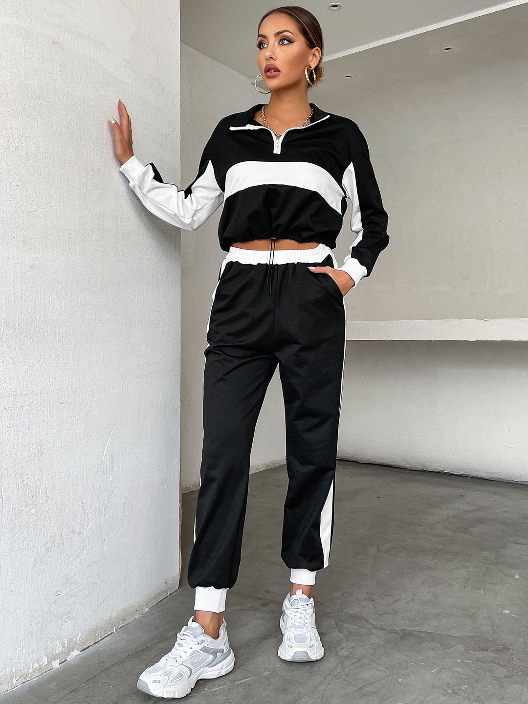 

StyleCast Black & White Colourblocked Tracksuit