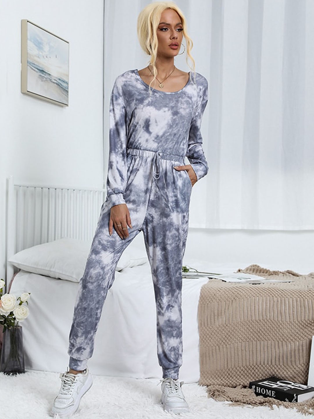 

StyleCast Grey Tie & Dye Top With Joggers