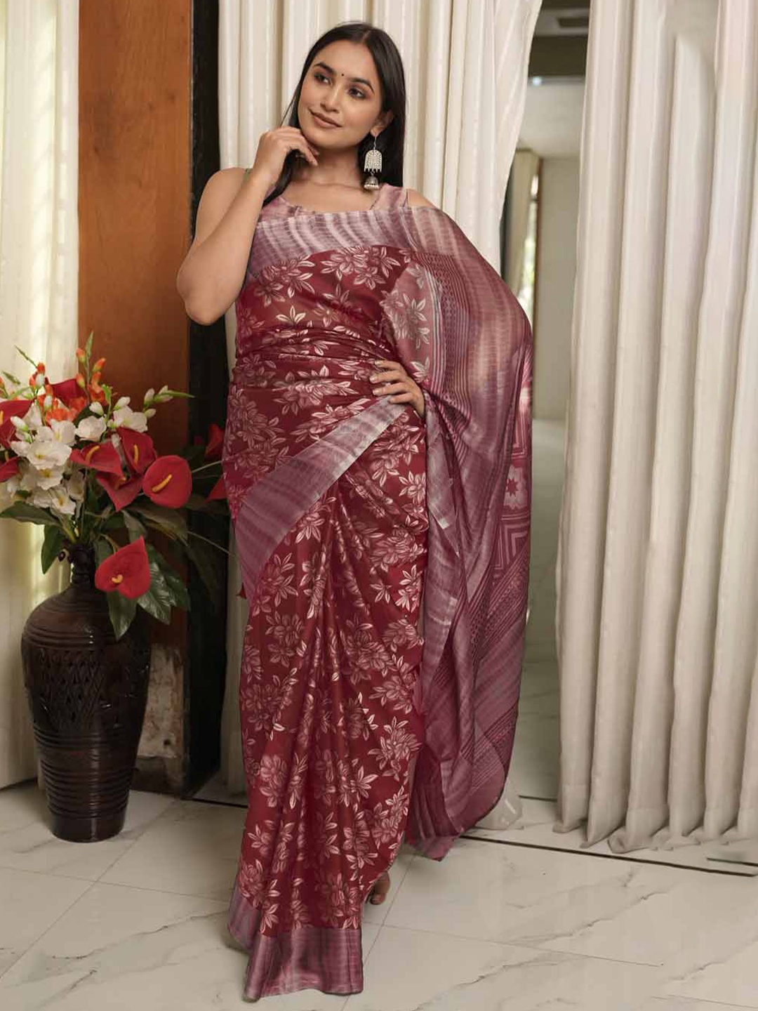 

KALINI Floral Printed Chiffon Saree, Maroon