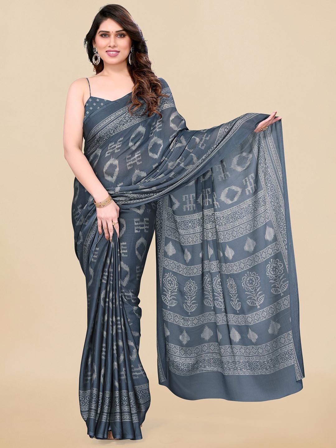 

KALINI Geometric Printed Block Print Saree, Grey