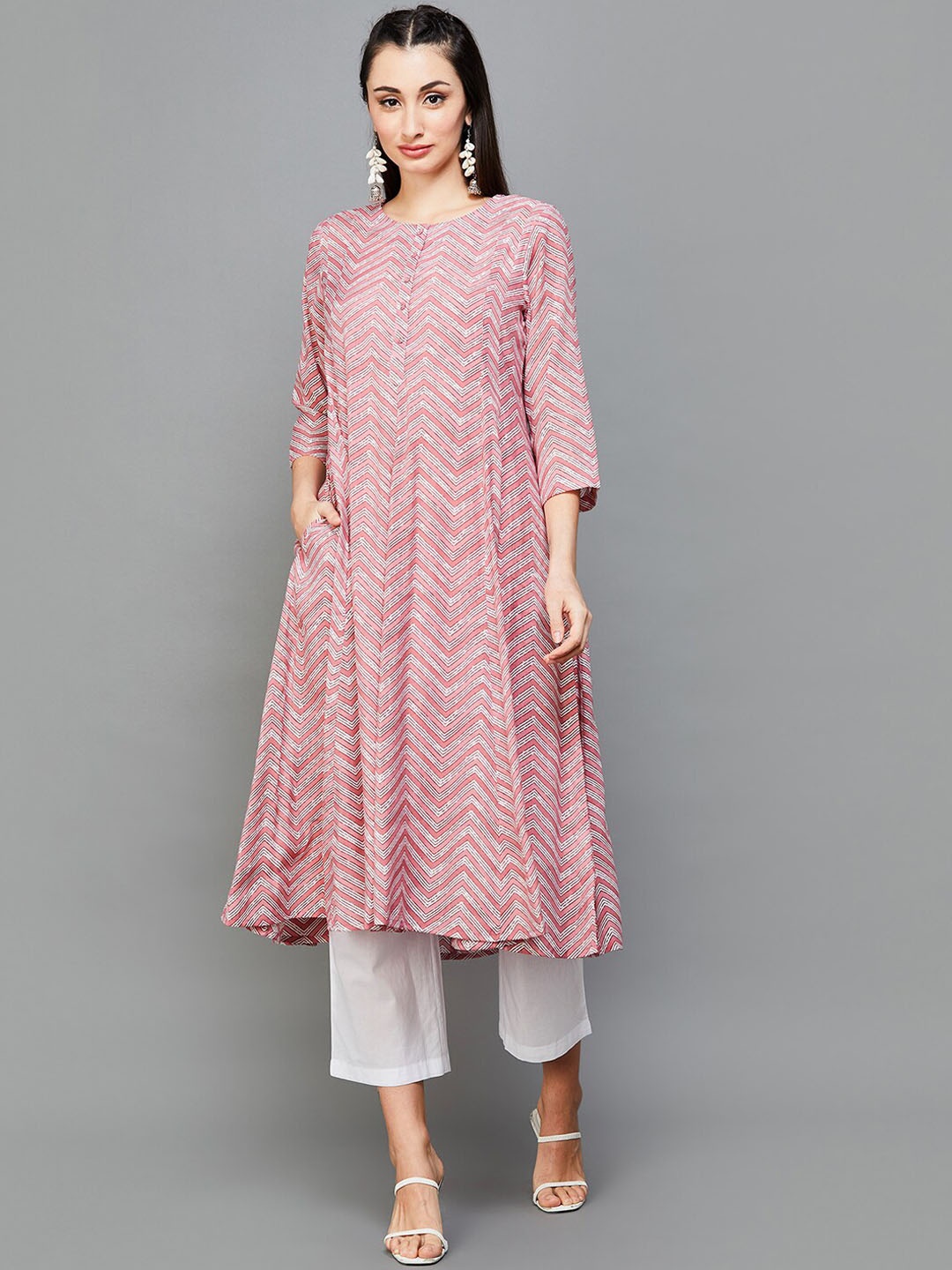 

Melange by Lifestyle Geomrtic Printed A-Line Kurta, Pink