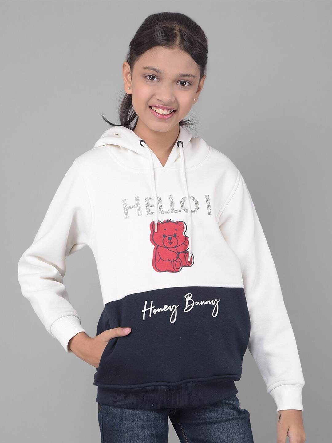 

Crimsoune Club Girls Colourblocked Hooded Pullover Sweatshirt, White