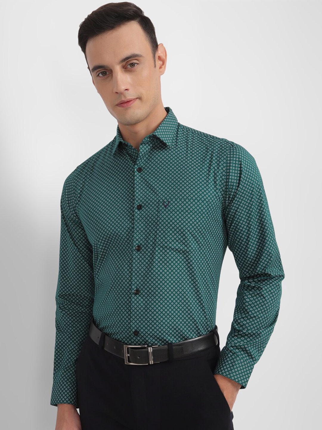 

Allen Solly Micro Ditsy Printed Slim Fit Pure Cotton Formal Shirt, Green