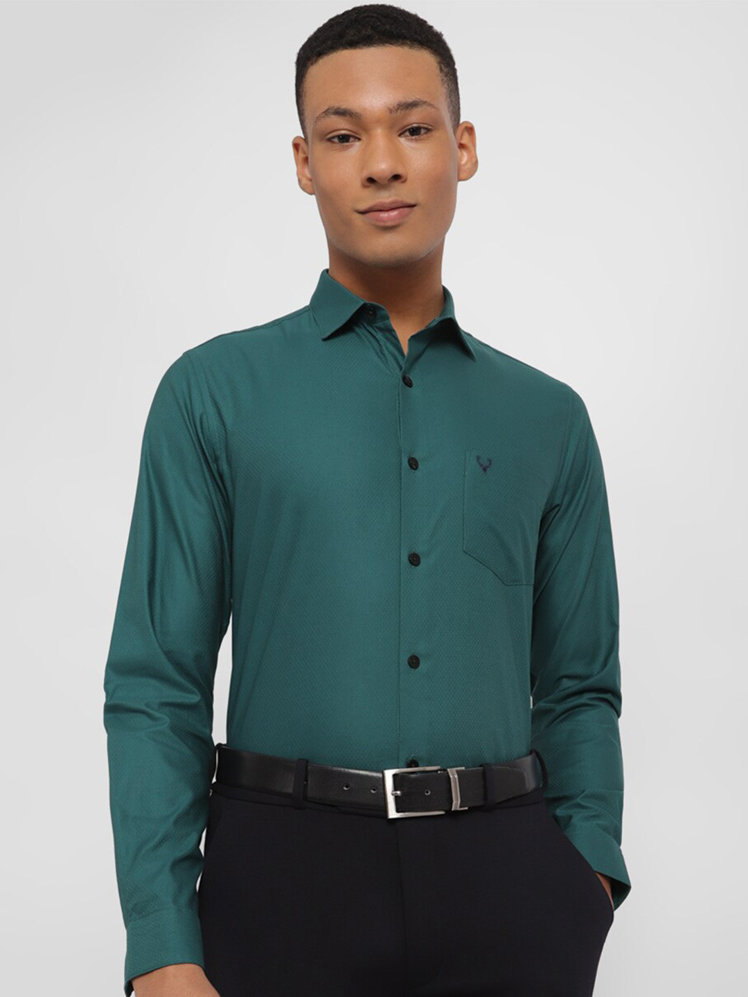 

Allen Solly Slim Fit Pure Cotton Formal Shirt, Green