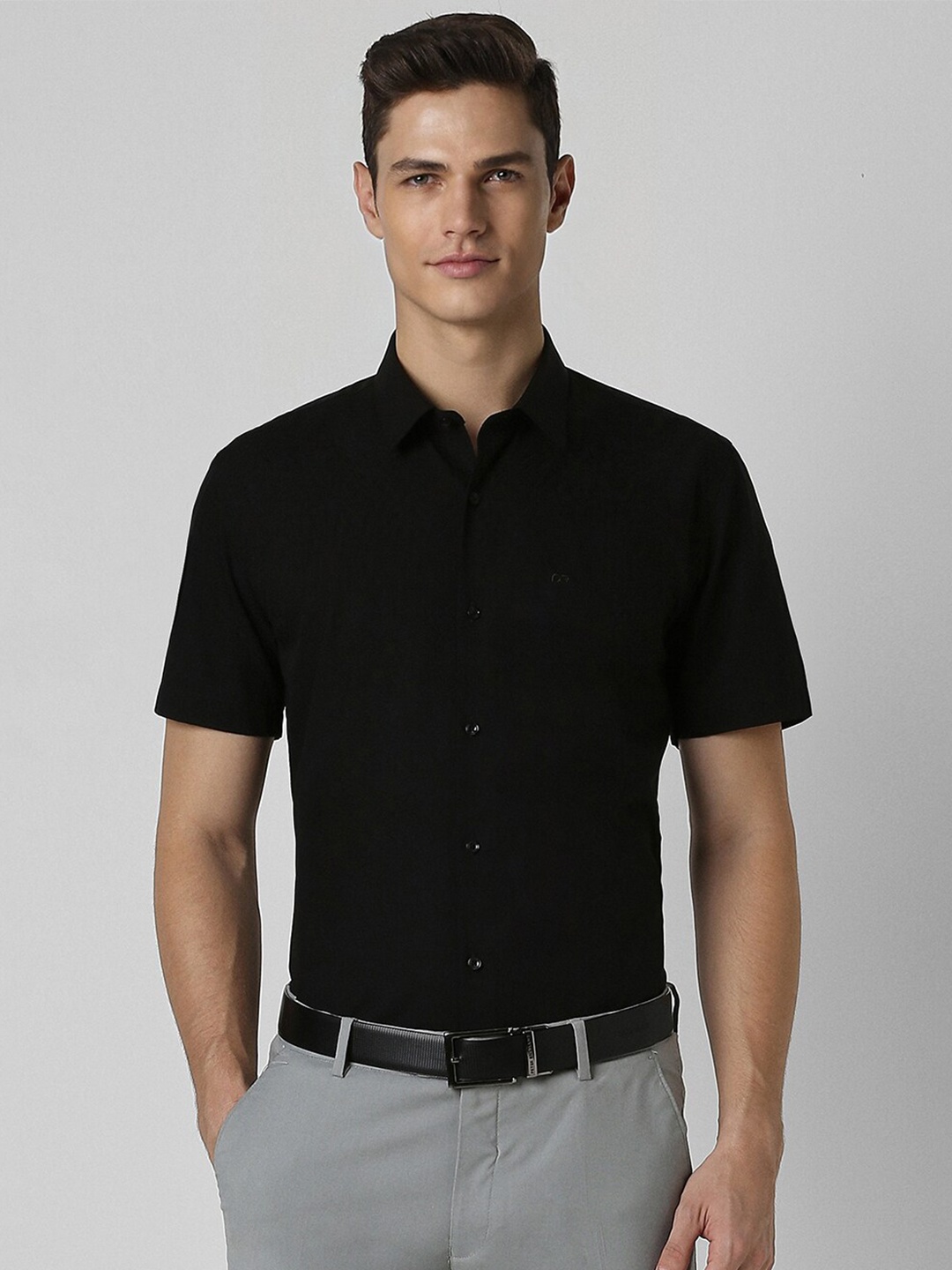 Peter England Slim Fit Pure Cotton Formal Shirt, Black