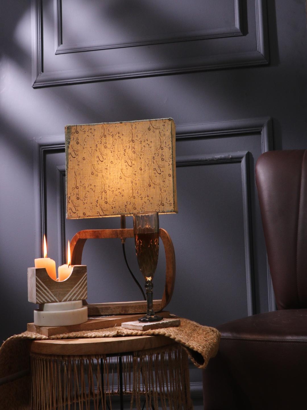 

The Decor Mart Brown Rectangular Lamp With Pastel Green Shade