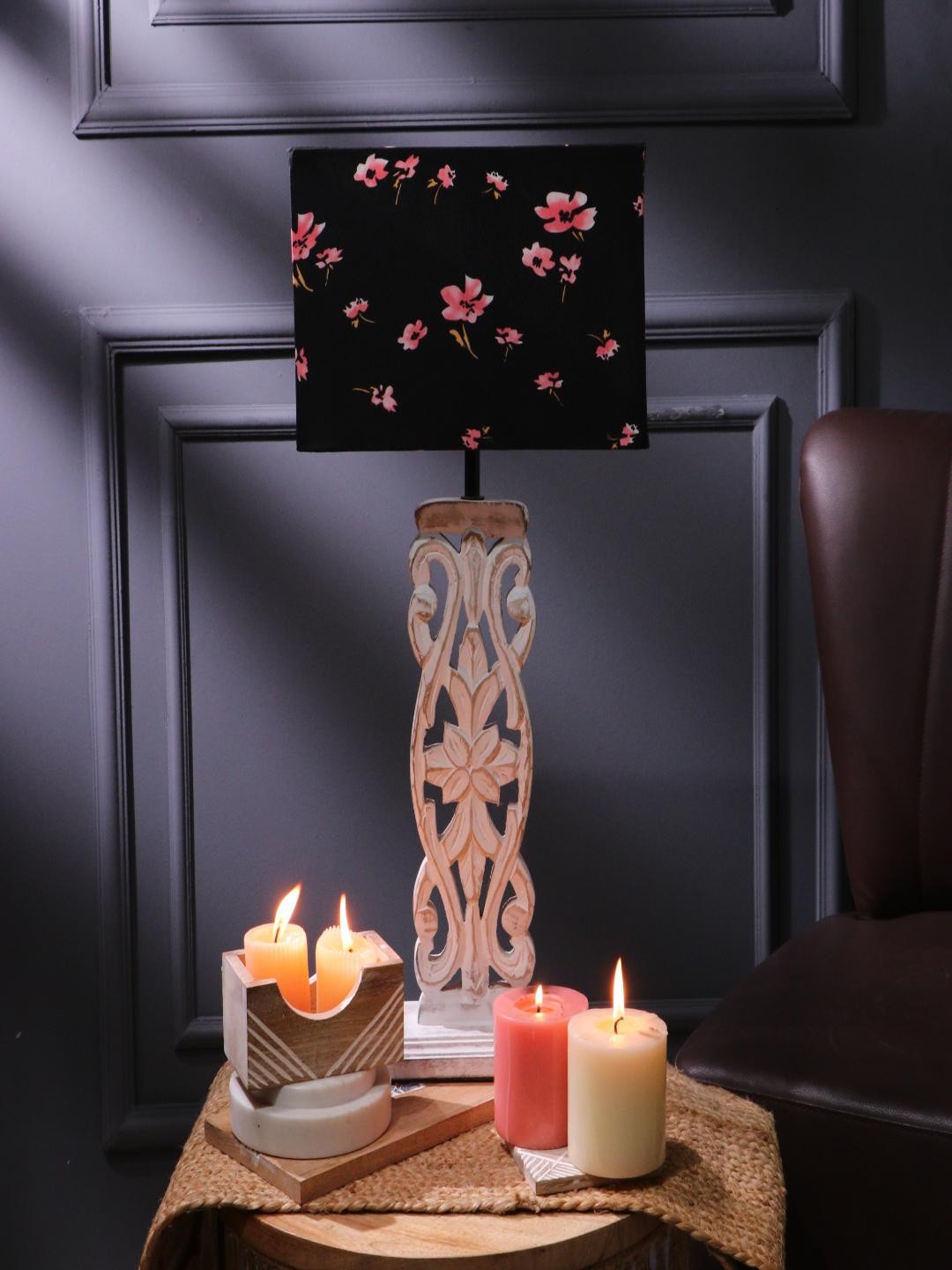 

The Decor Mart Black & White Printed Wooden Table Lamp With Shade