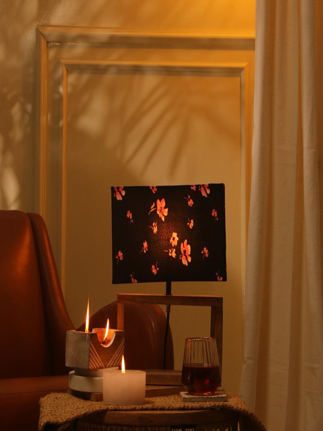 The Decor Mart Black & Brown Floral Printed Cuboid Lamp