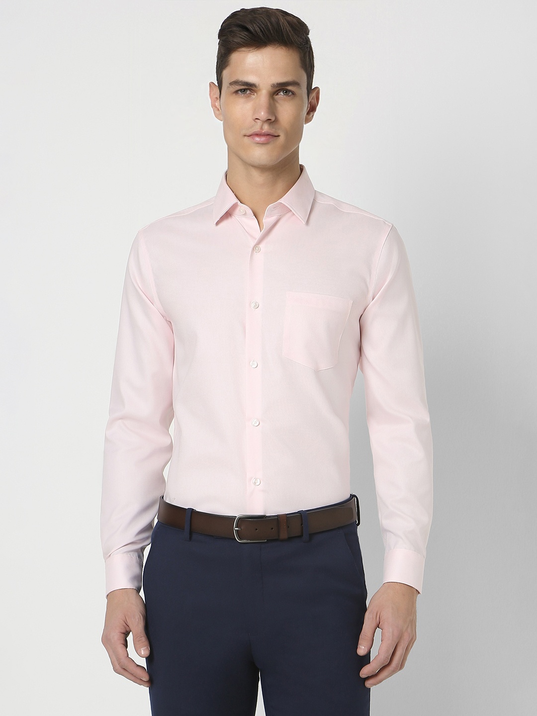 

Peter England Elite Men Pink Slim Fit Opaque Formal Shirt