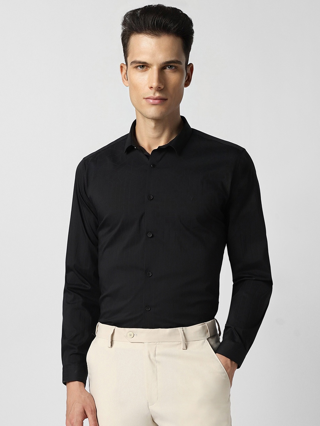 

V Dot Slim Fit Vertical Striped Shirt, Black