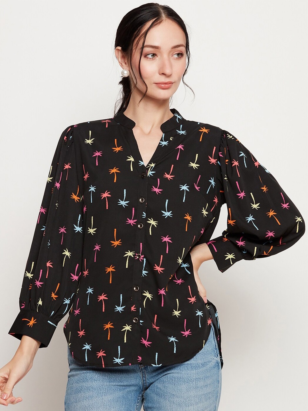 

Ruhaans Classic Floral Printed Casual Shirt, Black