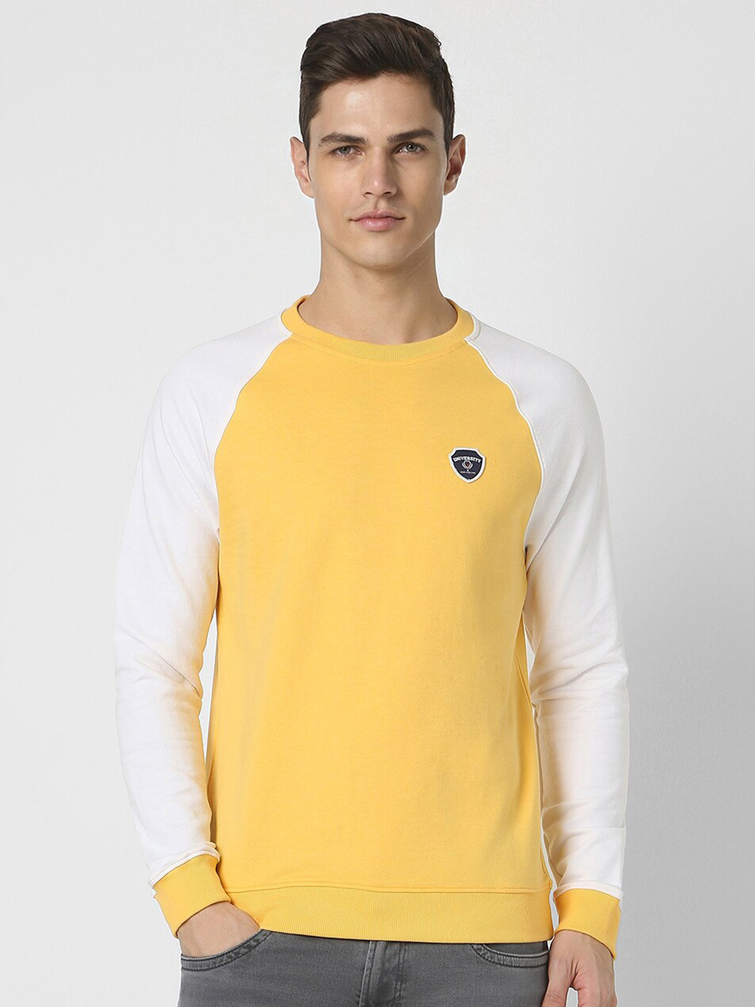 

PETER ENGLAND UNIVERSITY Long Sleeves Pullover, Yellow