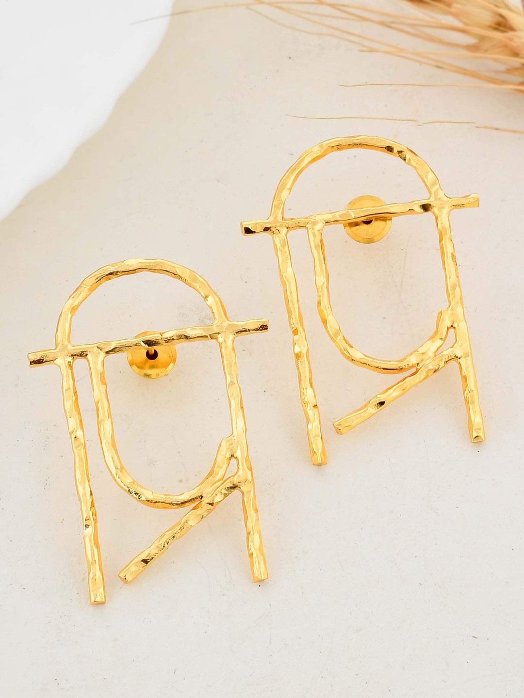 

ZURII Gold-Plated Brass Contemporary Drop Earrings