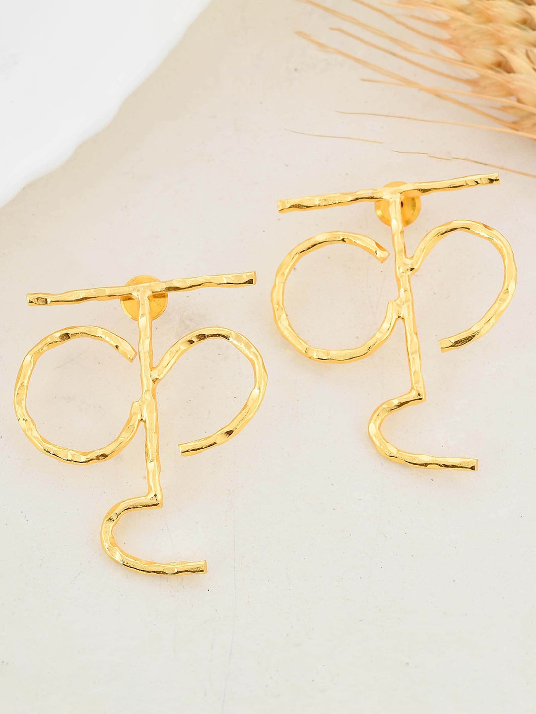 

ZURII Gold Plated Classic Brass Drop Earrings