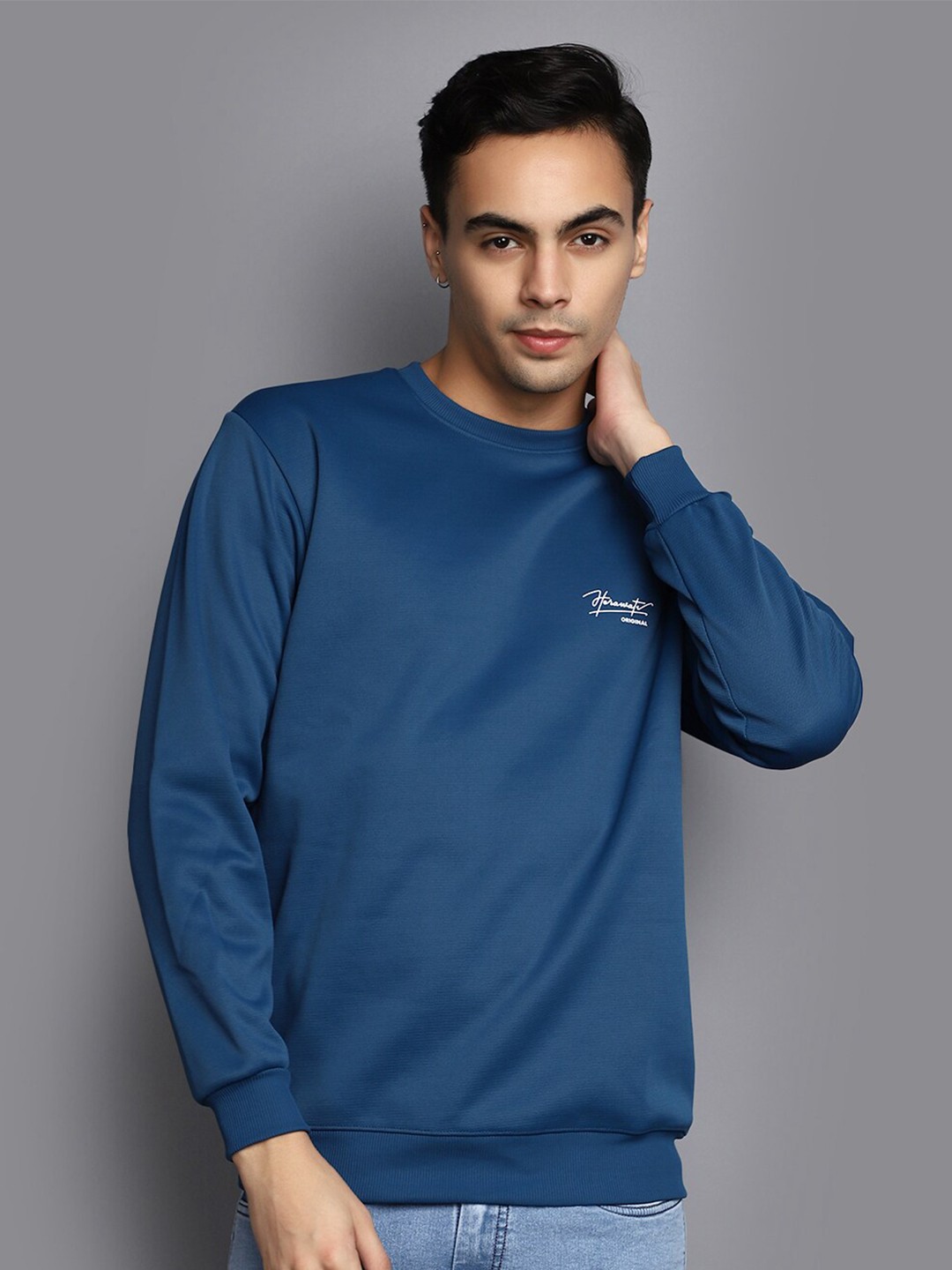 

V-Mart Round Neck Sweatshirt, Blue