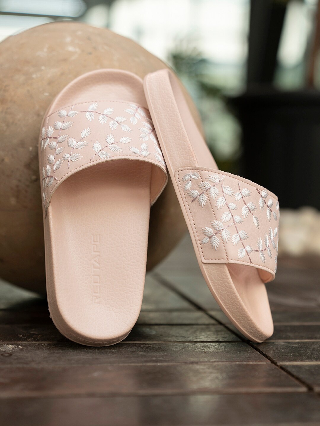 

Red Tape Women Embroidered Ground Grip Sliders, Pink