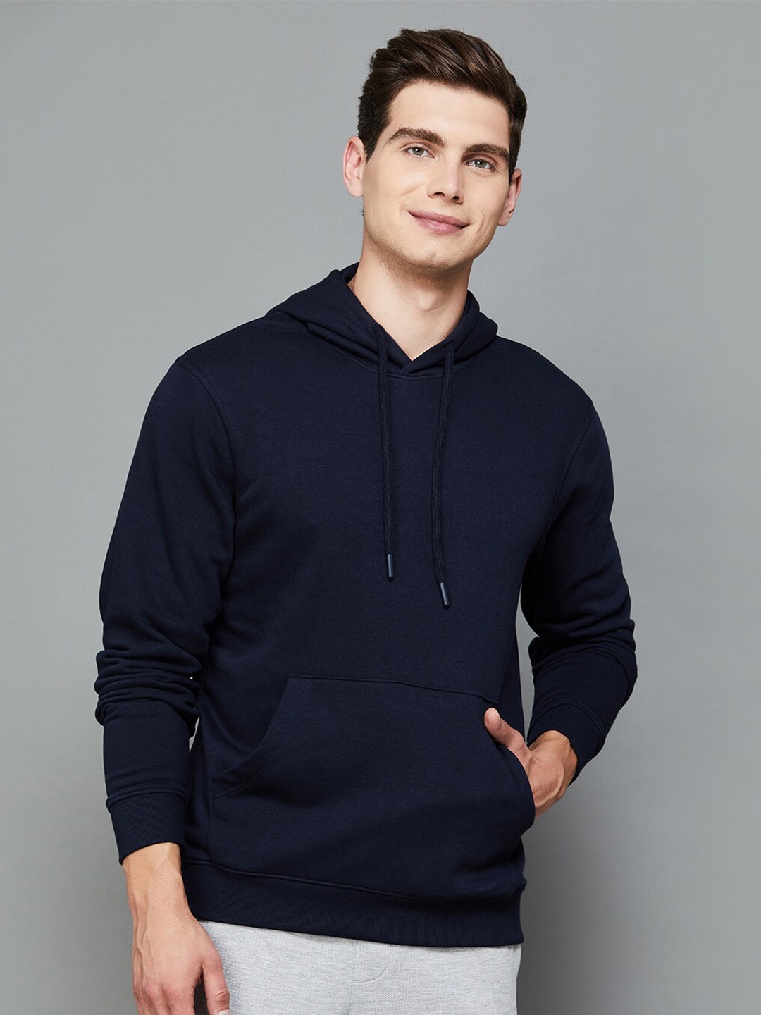 

Fame Forever by Lifestyle Hooded Pullover Sweatshirt, Navy blue