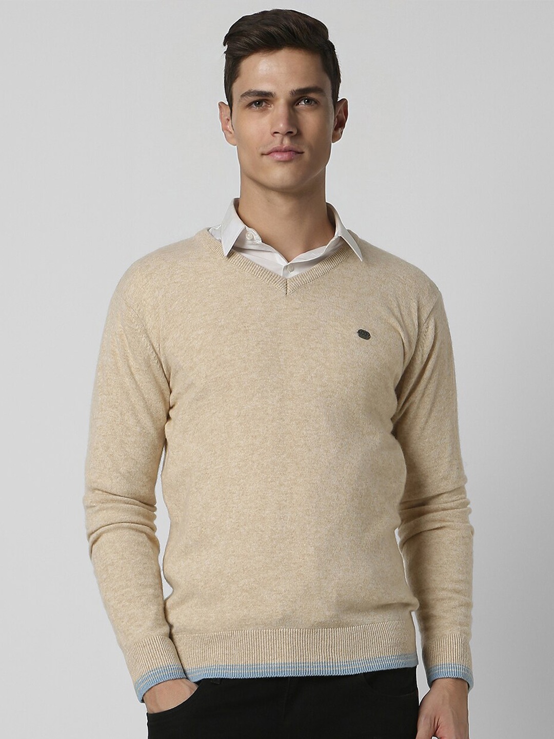 

Peter England Casuals V-neck Woollen Pullover, Beige