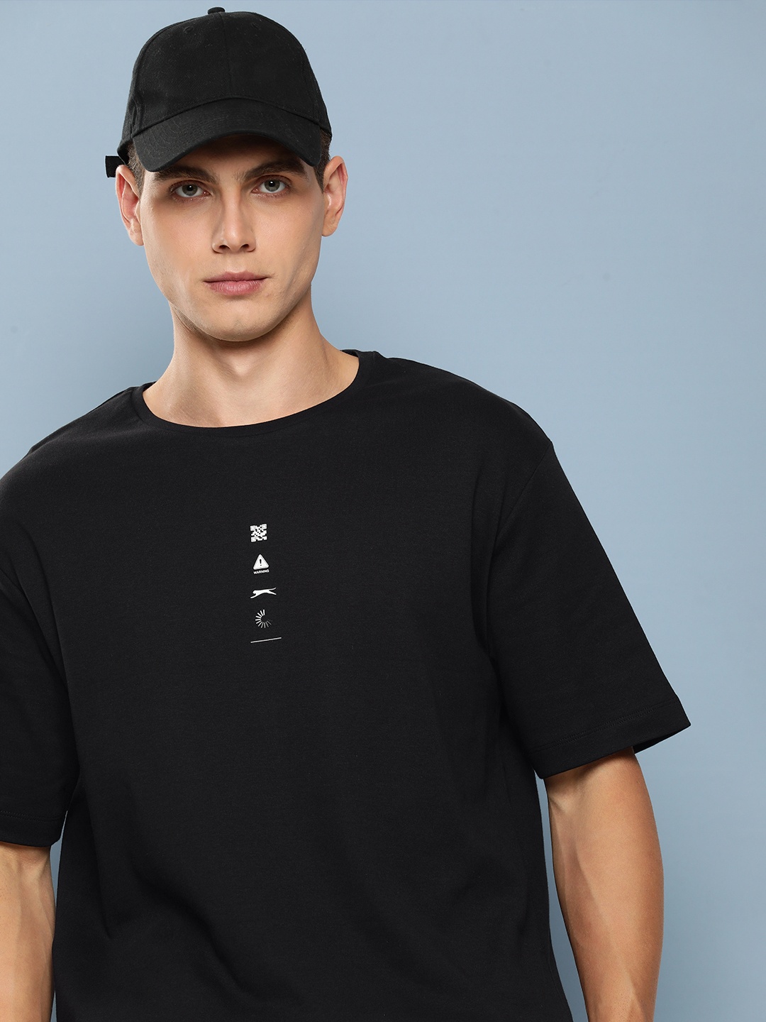 

Slazenger Men Abstract Printed Relaxed Fit T-shirt, Black