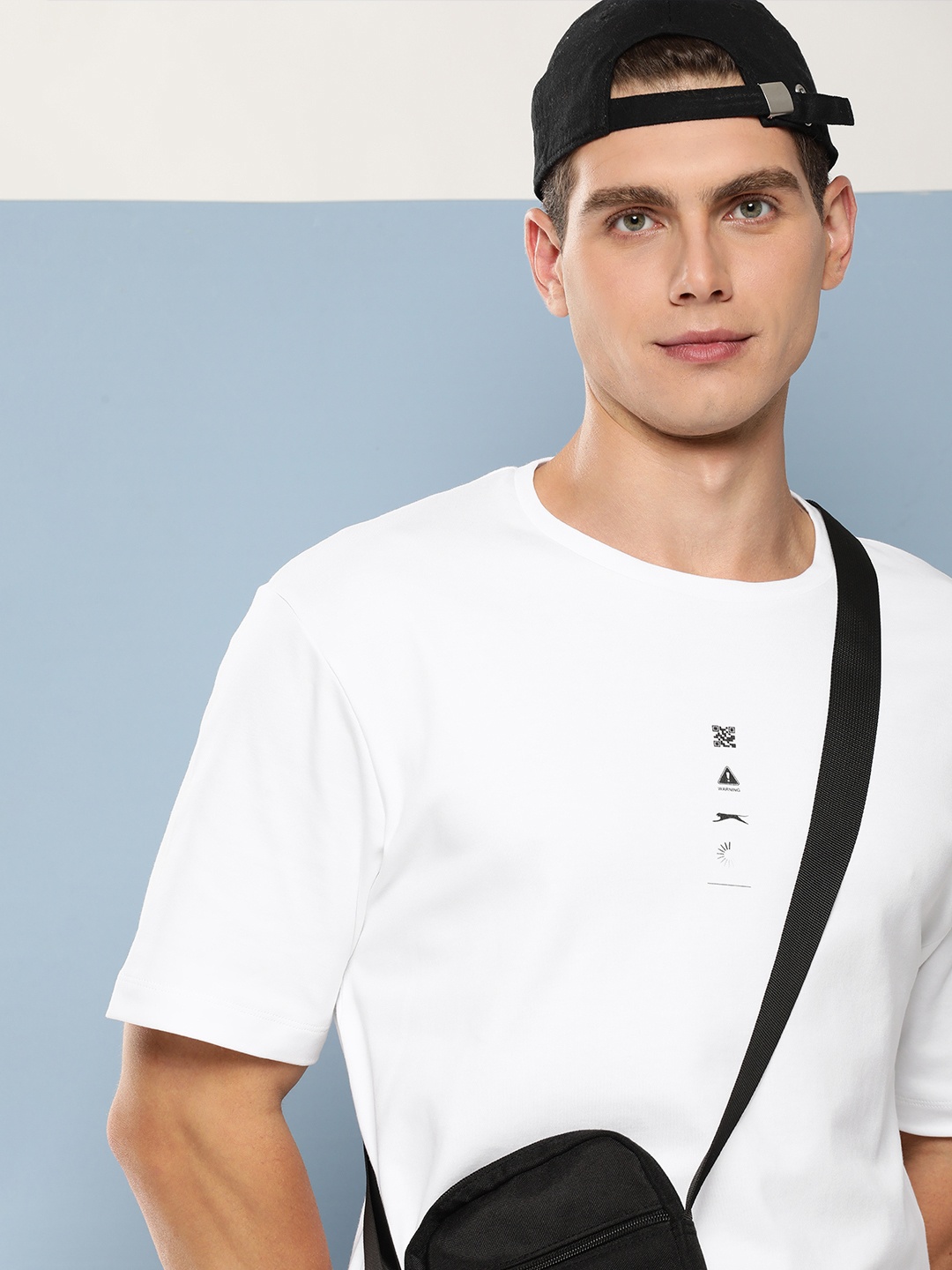 

Slazenger Men Abstract Printed Relaxed Fit T-shirt, White