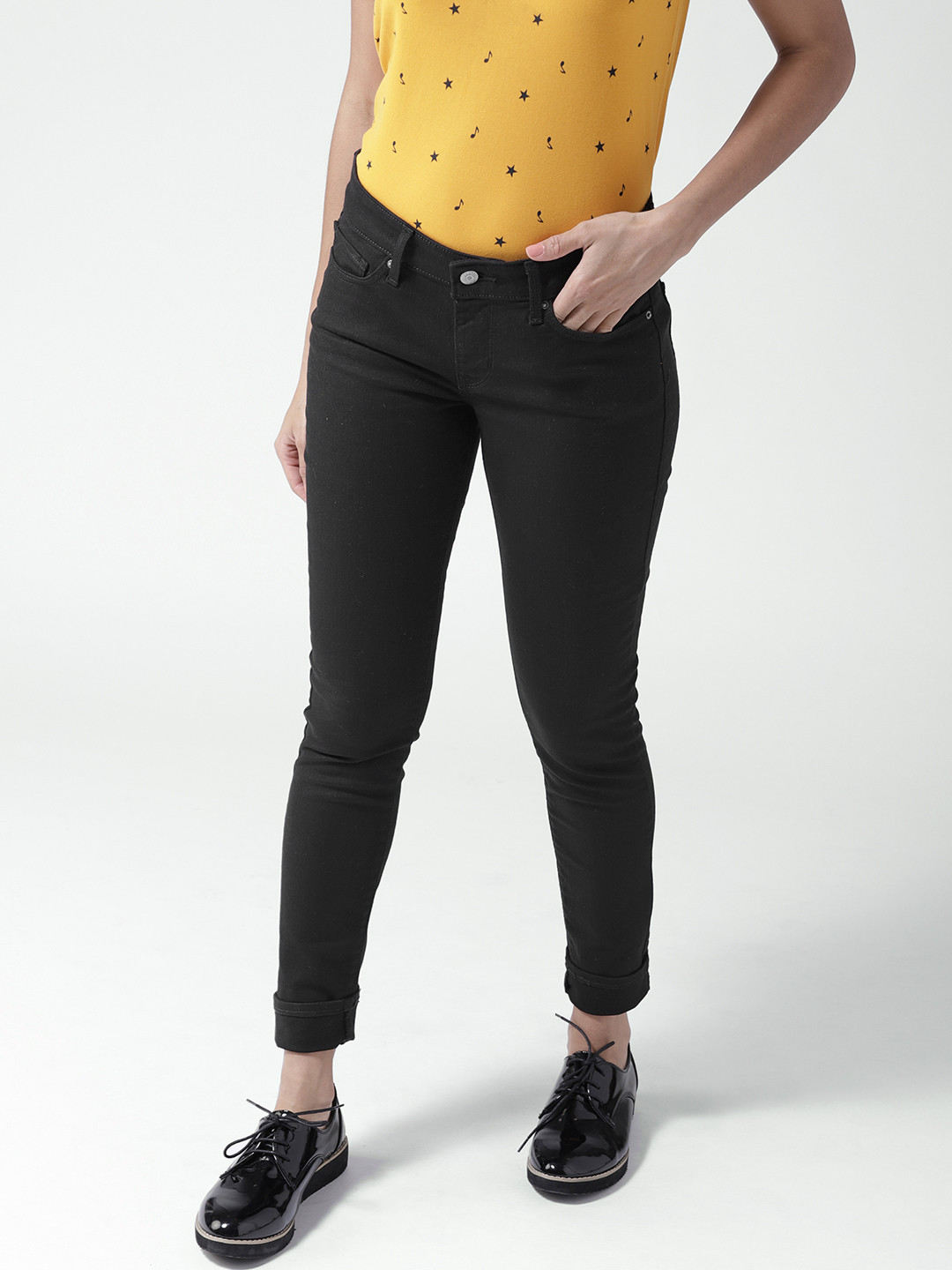 

Levis Women Black Skinny Fit Mid-Rise Clean Look Stretchable Jeans 711