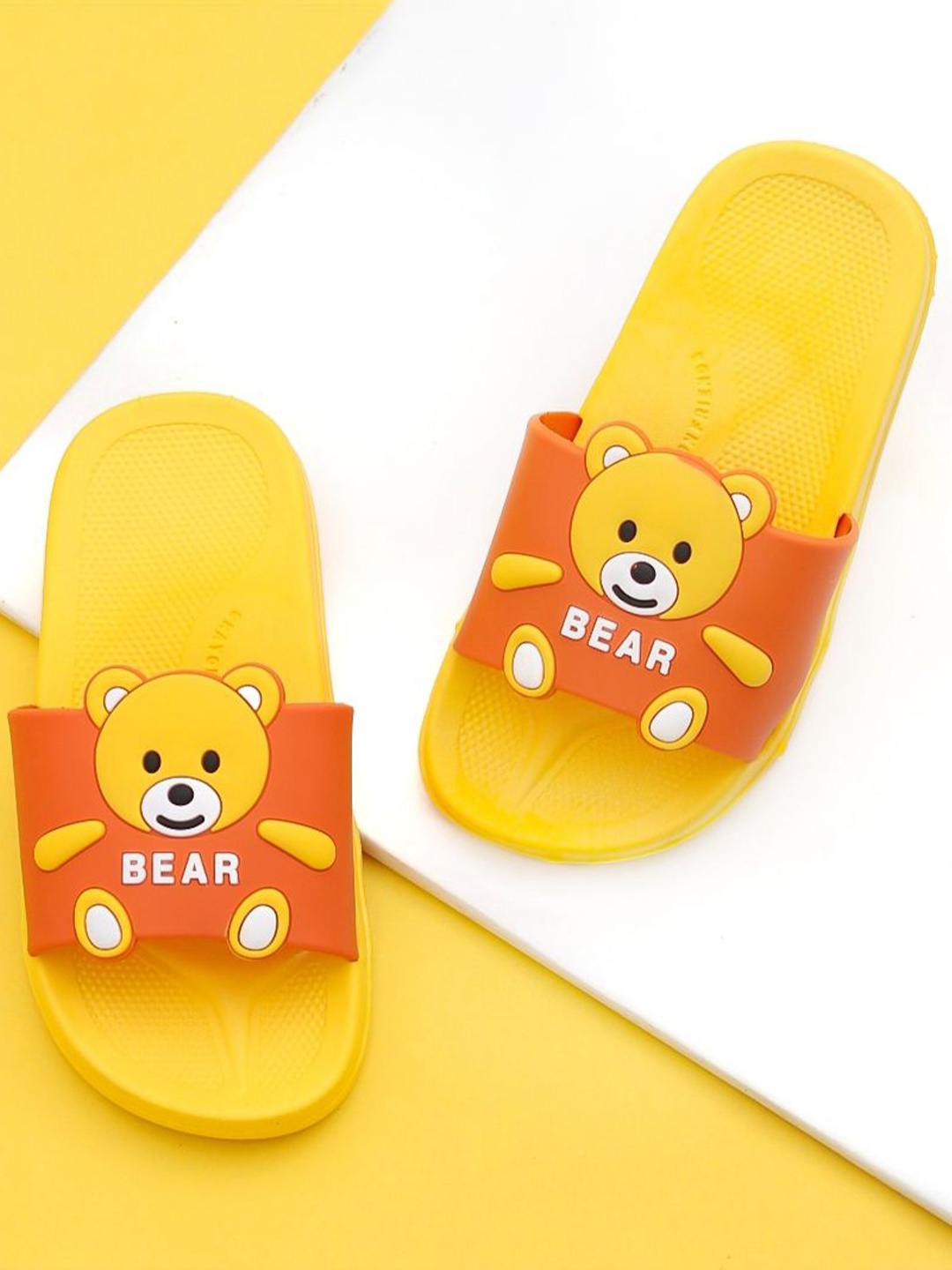 

Yellow Bee Boys Bear Applique Sliders